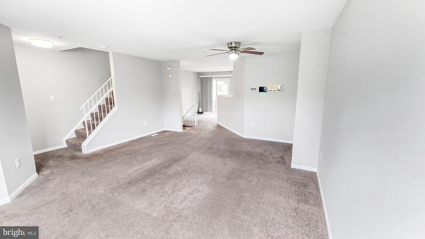 841 Alabaster Court photo 3