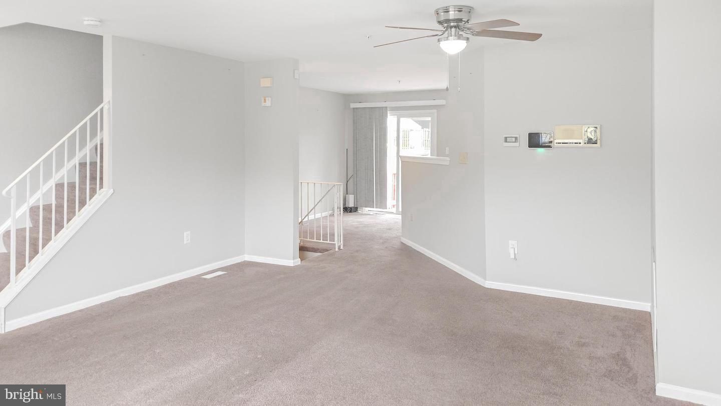841 Alabaster Court photo 5