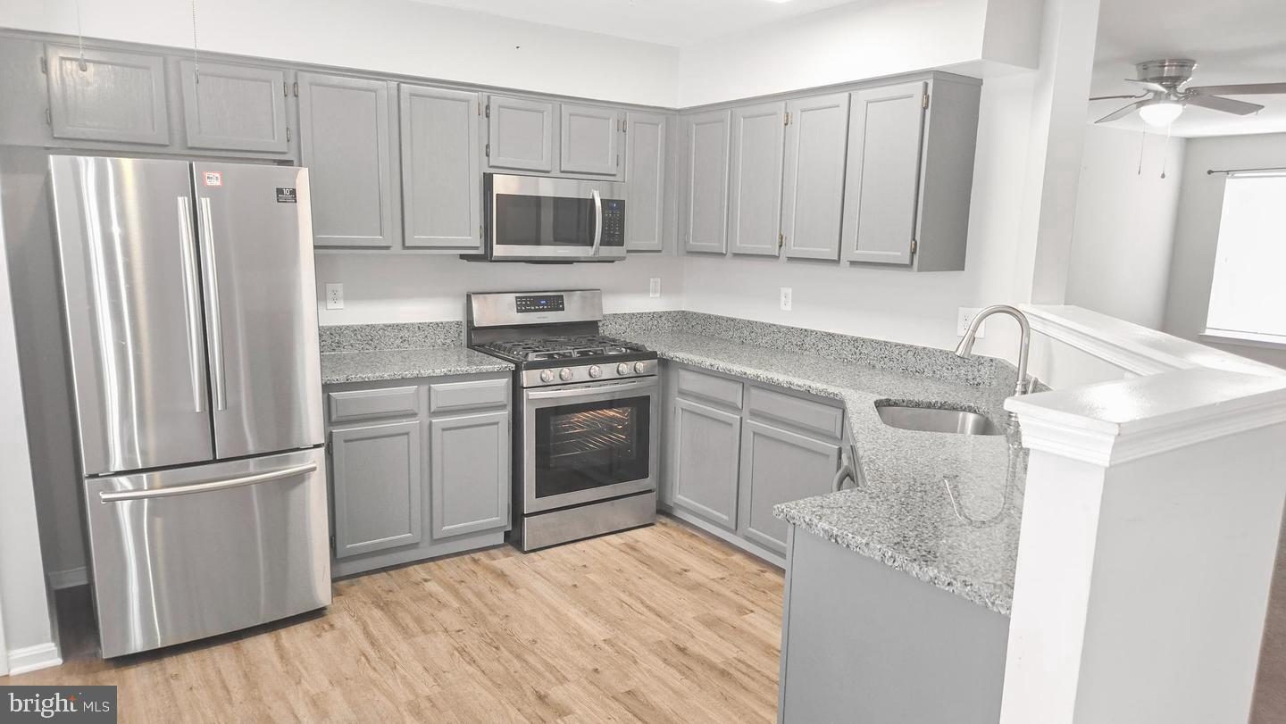 841 Alabaster Court photo 6